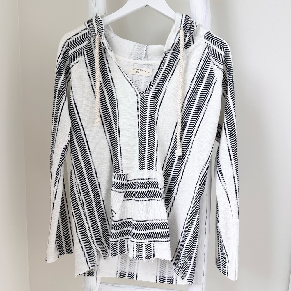 Ocean Drive Baja Style Blanket Hoodie Top Size Small